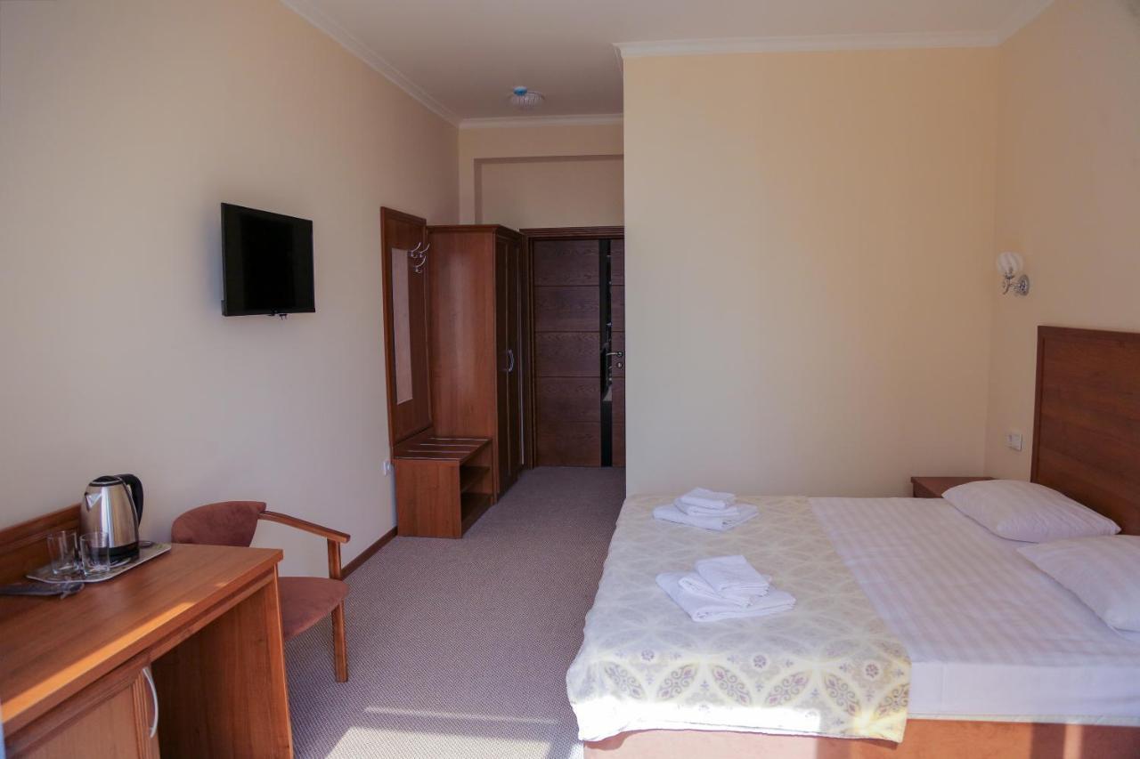 Hotel Bella 加格拉 外观 照片