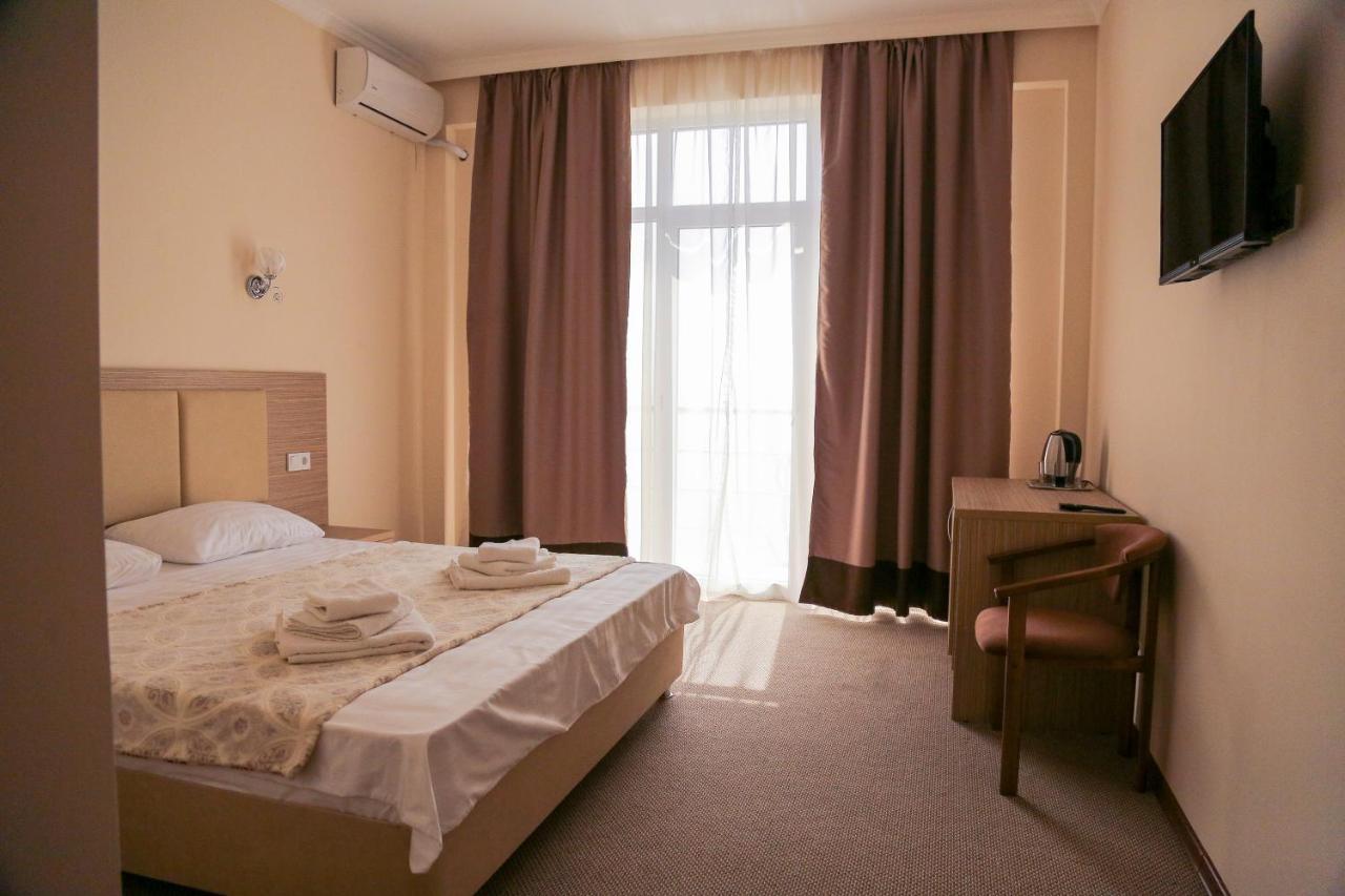 Hotel Bella 加格拉 外观 照片