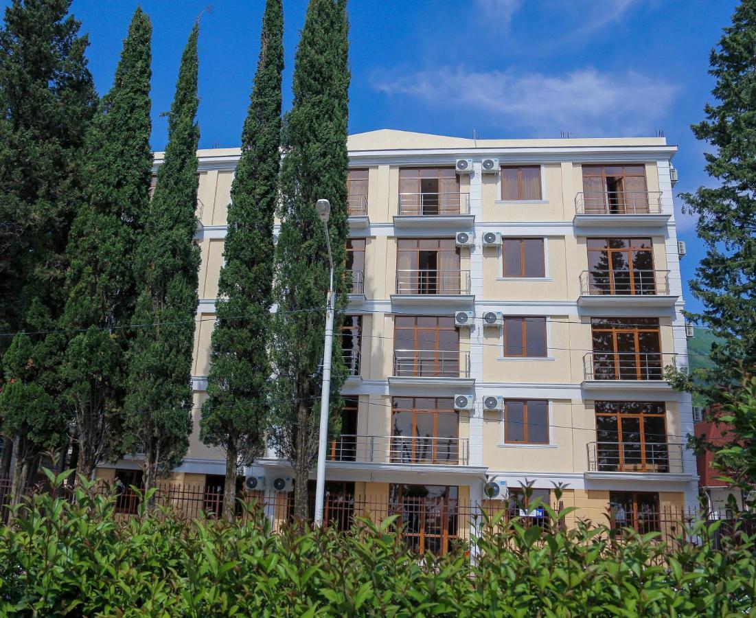 Hotel Bella 加格拉 外观 照片